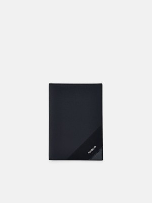 Black Men's Pedro Leather Passport Holder Bifold Wallet | ZGUXSC-124