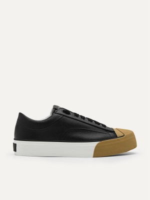 Black Men's Pedro Low Top Sneakers | MBESXC-659