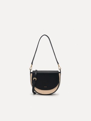 Black Women's Pedro Crescent Shoulder Bags | LVITPF-817