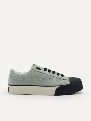 Light Green Men's Pedro Low Top Felt Sneakers | UFMAVT-473