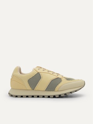 Light Yellow Men's Pedro Track Low Top Sneakers | BUEDTW-319