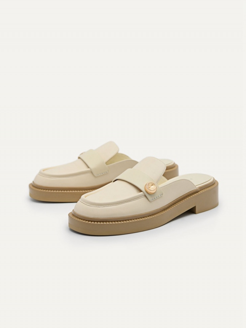 Beige Women's Pedro Mastaba Flats | FZLCXR-607