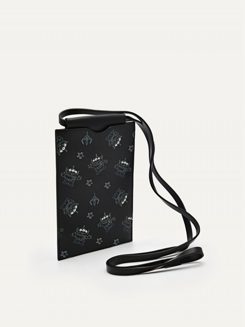 Black Men's Pedro Disney Trip Phone Pouches | ATBDML-041