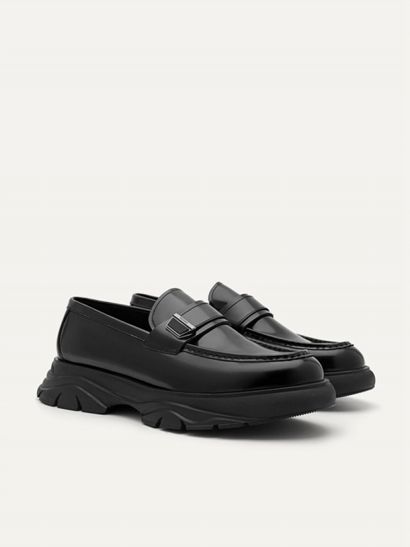 Black Men's Pedro Hybrix Leather Loafers | WCVXOL-364