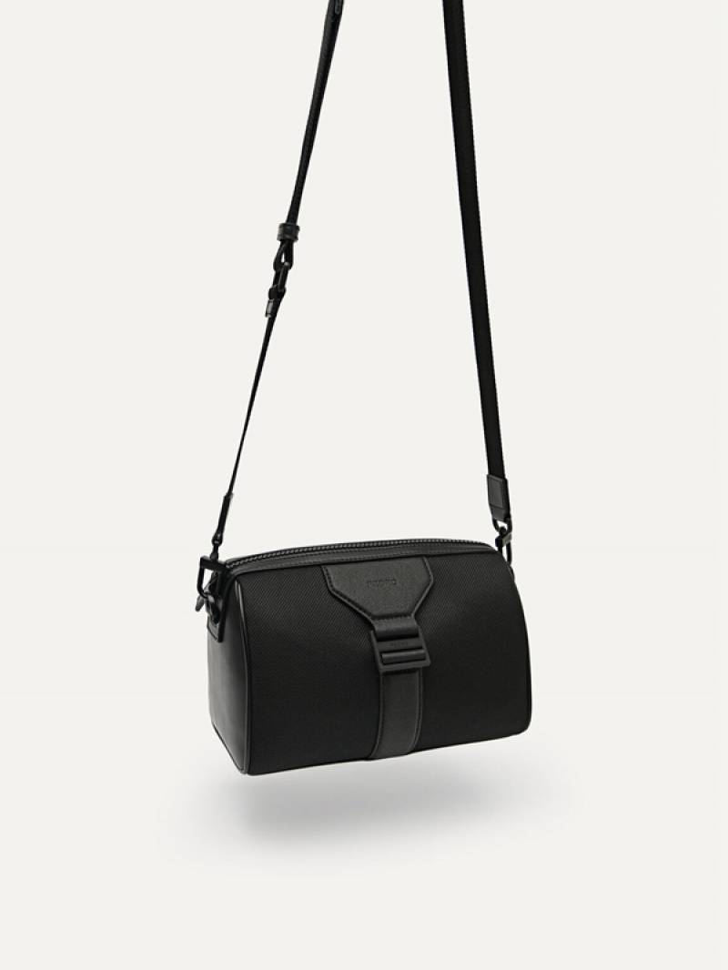 Black Men's Pedro Jet Set Sling Bag | HUXPED-391