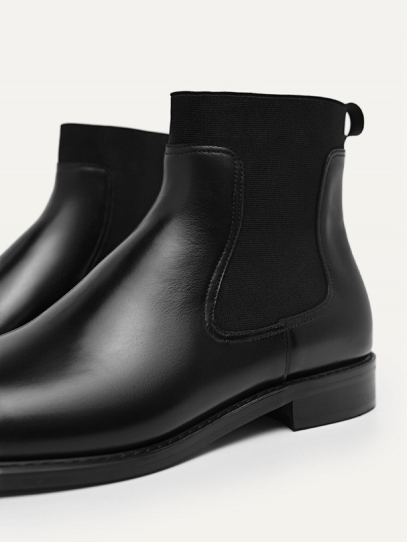 Black Men's Pedro Leather Chelsea Boots | IWSXTO-081