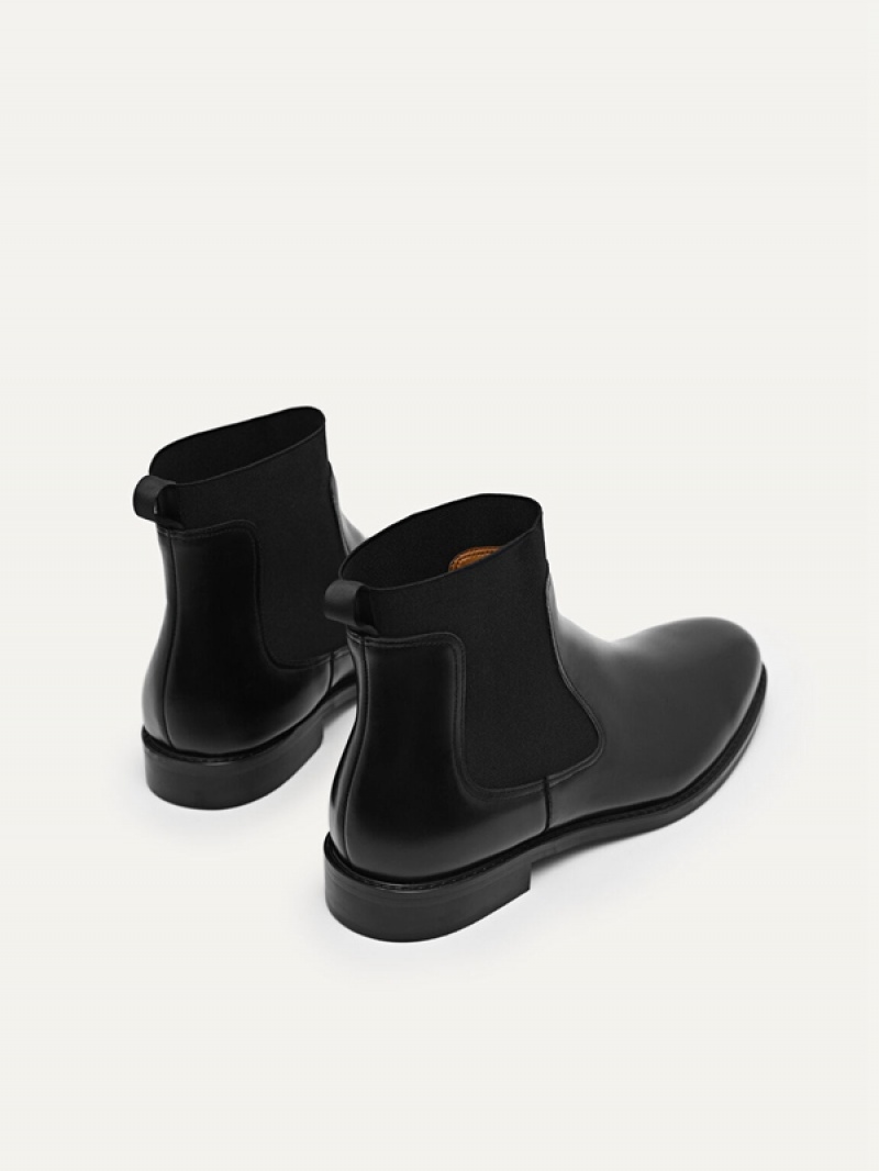 Black Men's Pedro Leather Chelsea Boots | IWSXTO-081