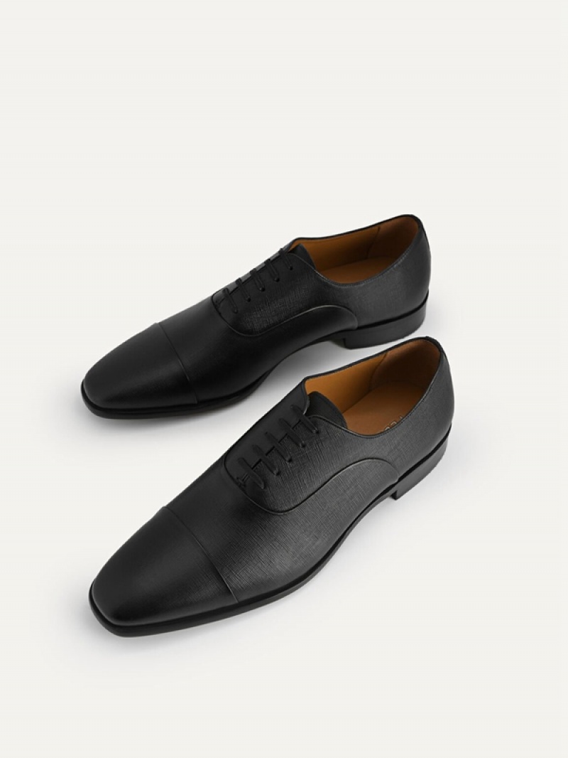 Black Men's Pedro Textured Leather Oxford Shoes | IUYPGO-759