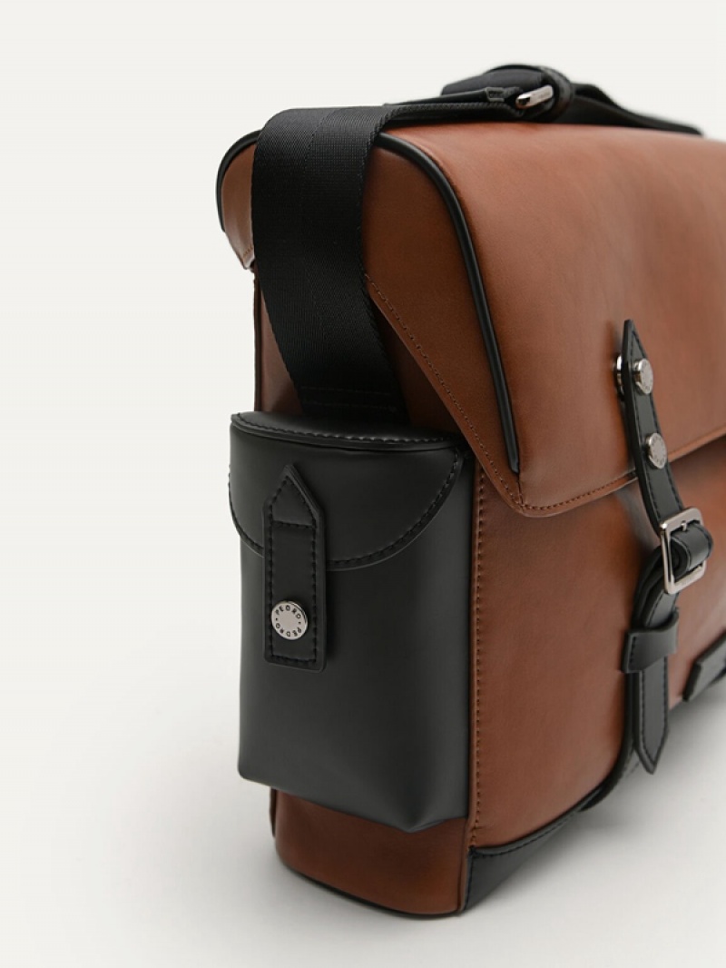 Brown Men's Pedro Jones Messenger Bags | ZMFGLW-812