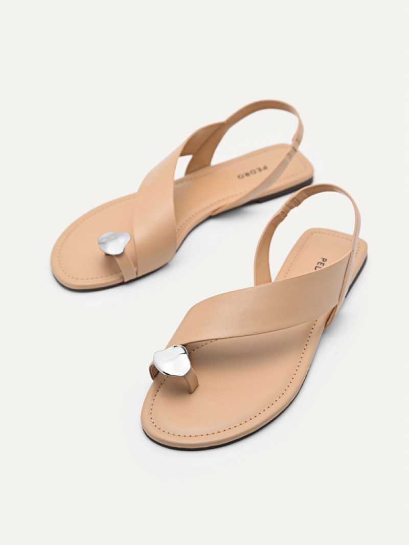 Brown Women's Pedro Toe Loop Sandals | JWETUM-956