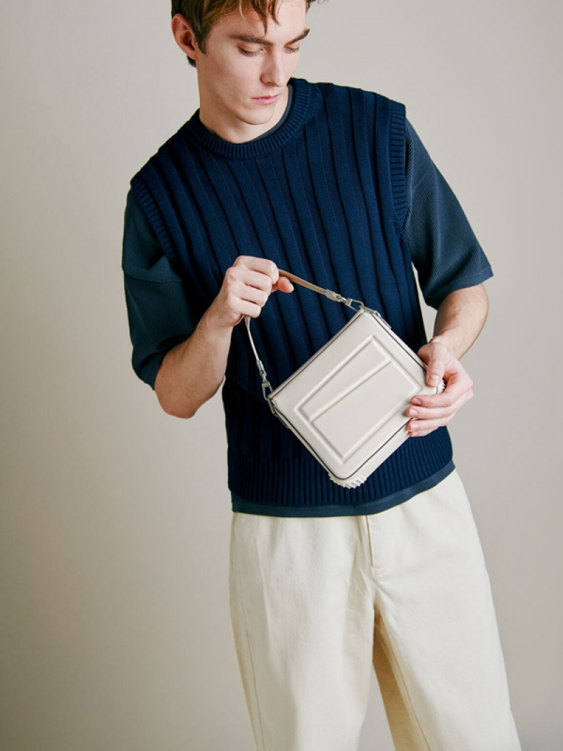 Cream Men's Pedro Square Sling Bag | OUZEVY-631