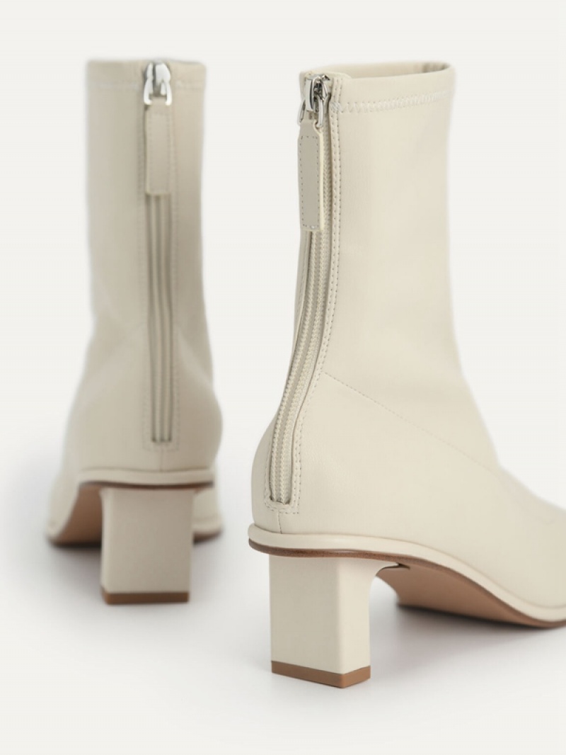 Cream Women's Pedro Heel Ankle Boots | UJONIV-537