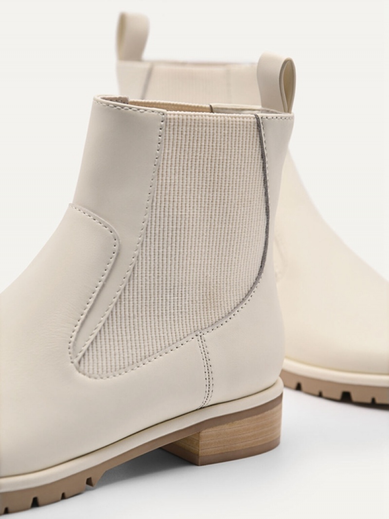 Cream Women's Pedro Leather Chelsea Boots | BWECSX-370