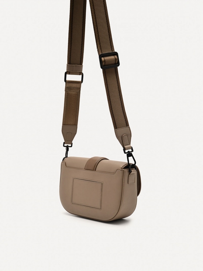 Grey Brown Men's Pedro Kane Sling Bag | KNLIUD-413