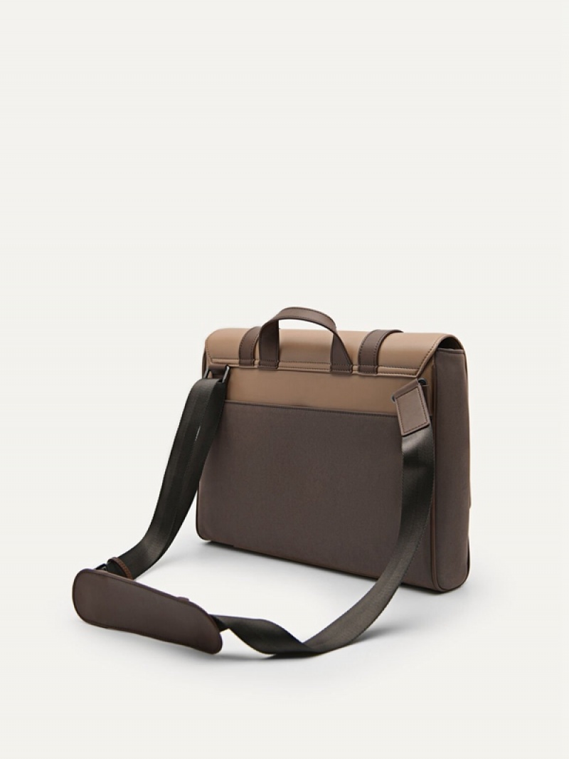 Grey Brown Men's Pedro Rainier Messenger Bags | JIWYDL-196