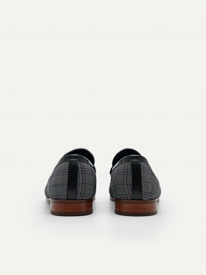 Grey Men's Pedro Penny with Tassels Loafers | QYBLUR-058