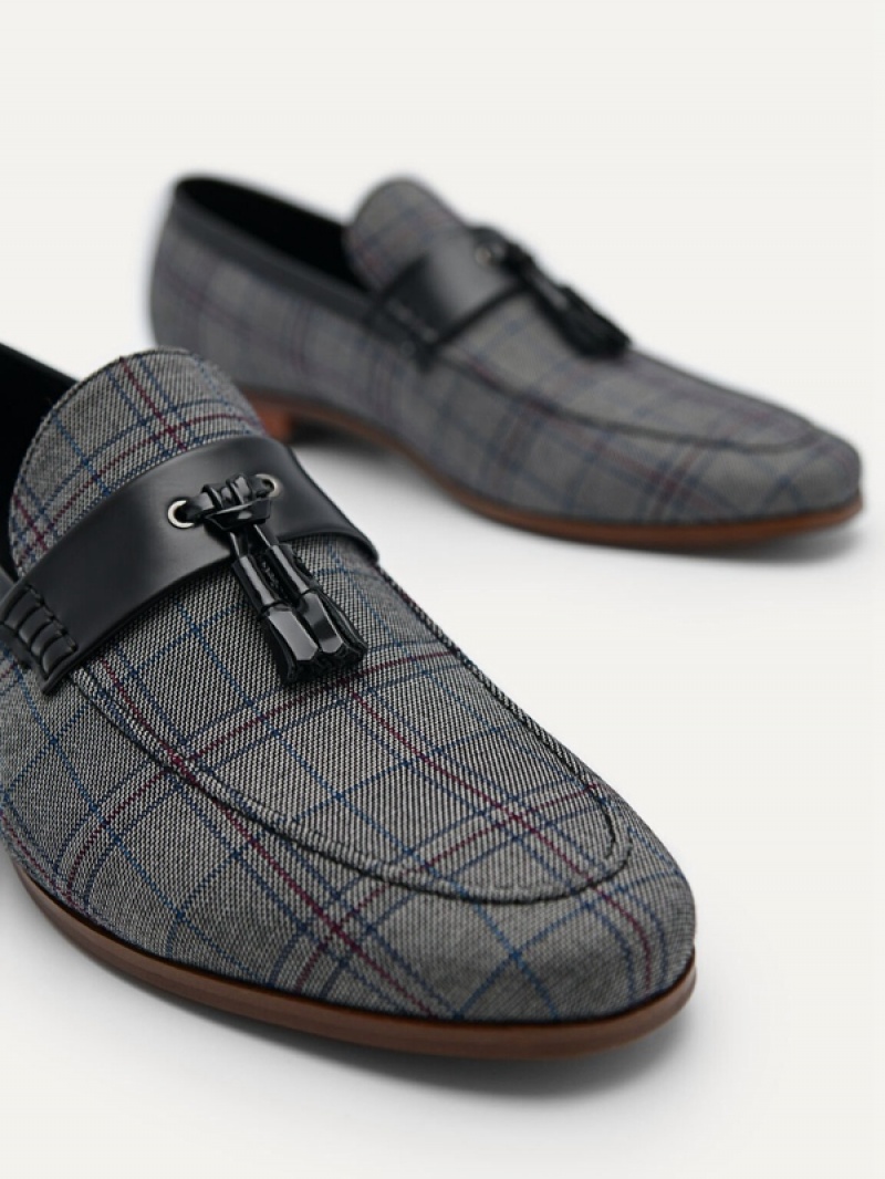 Grey Men's Pedro Penny with Tassels Loafers | QYBLUR-058