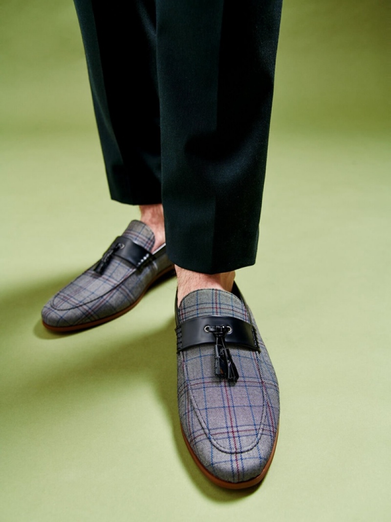 Grey Men's Pedro Penny with Tassels Loafers | QYBLUR-058