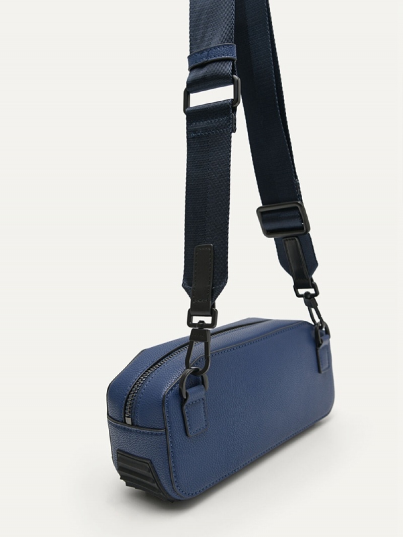 Navy Men's Pedro Baguette Sling Bag | UWSLPR-587