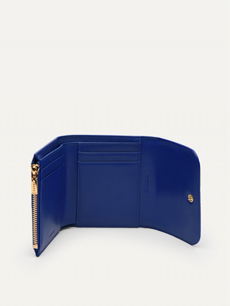 Navy Women's Pedro Studio Leather Trifold Wallet | NKZRCH-938