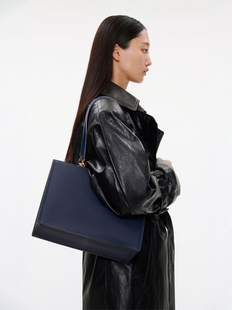 Navy Women's Pedro Studio Rift Leather Shoulder Bags | ZAMQIP-214