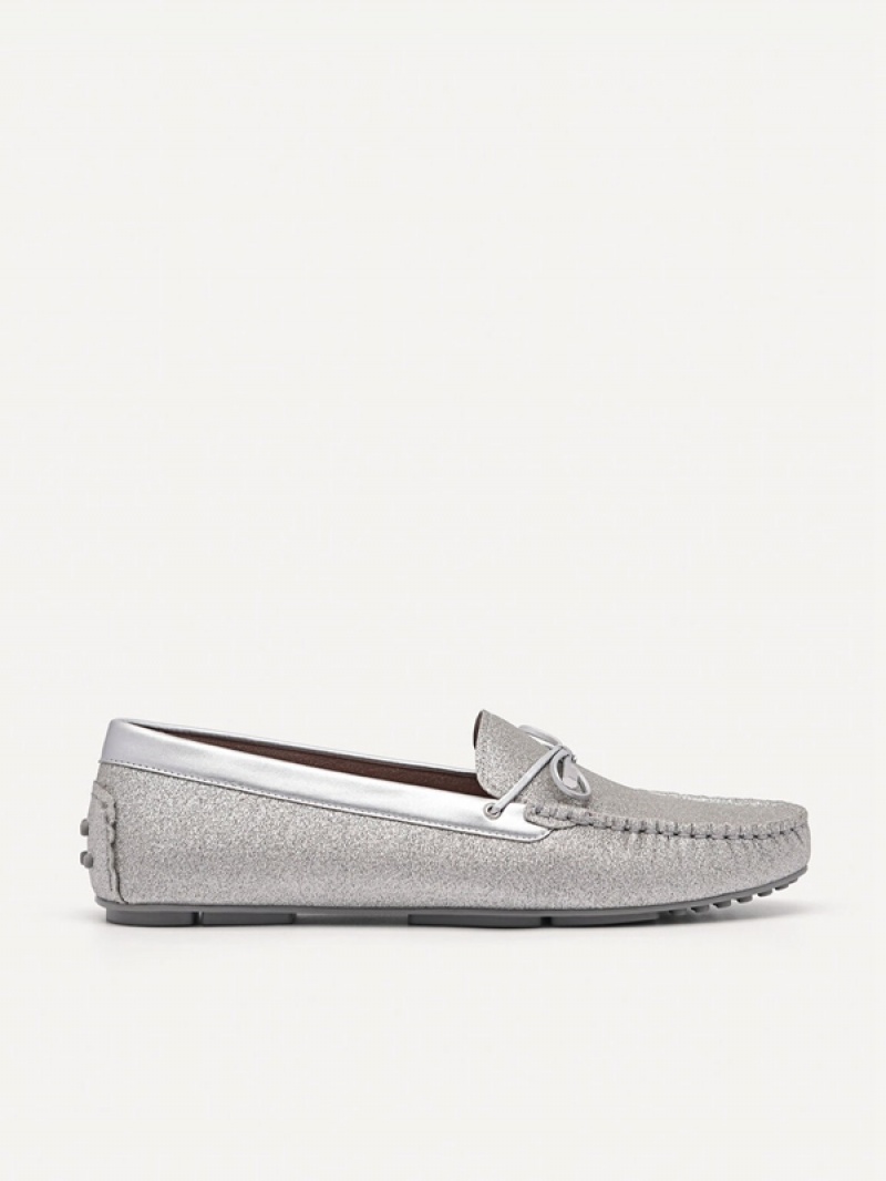 Silver Women\'s Pedro Glitter Bow Moccasins | RXYILZ-235