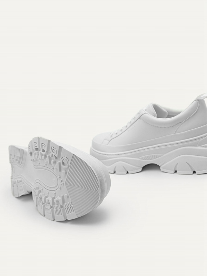 White Men's Pedro Hybrix Sneakers | OBFPRI-901