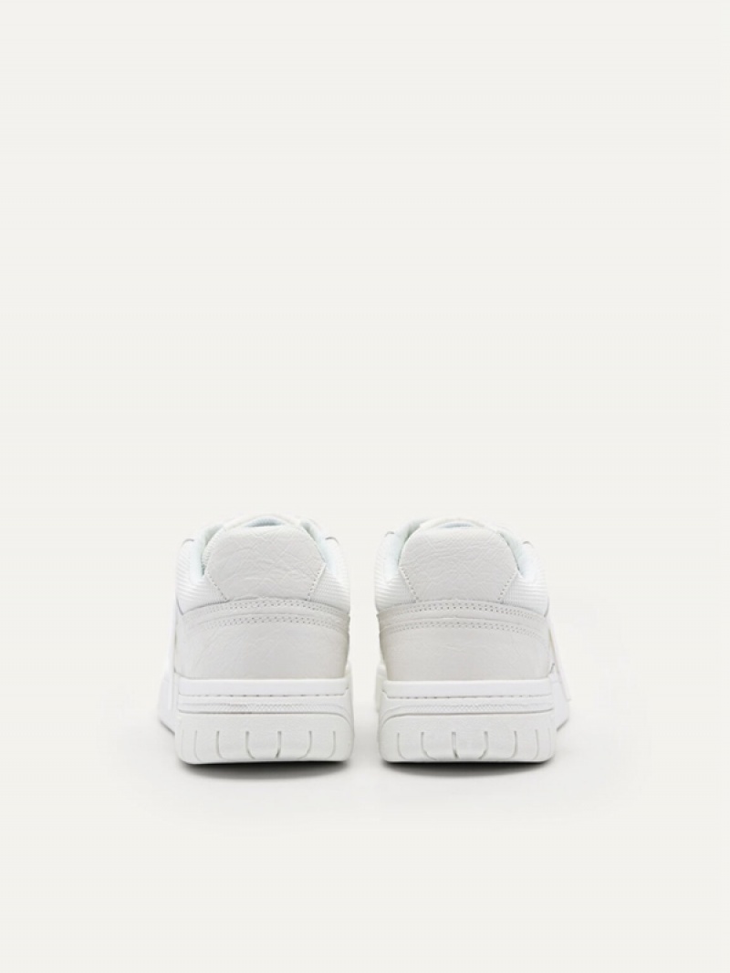 White Women's Pedro EOS Sneakers | AZPTXY-735