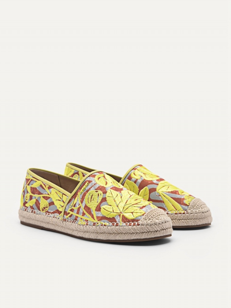 Yellow Women's Pedro Corrin Espadrilles | WXBYUL-328