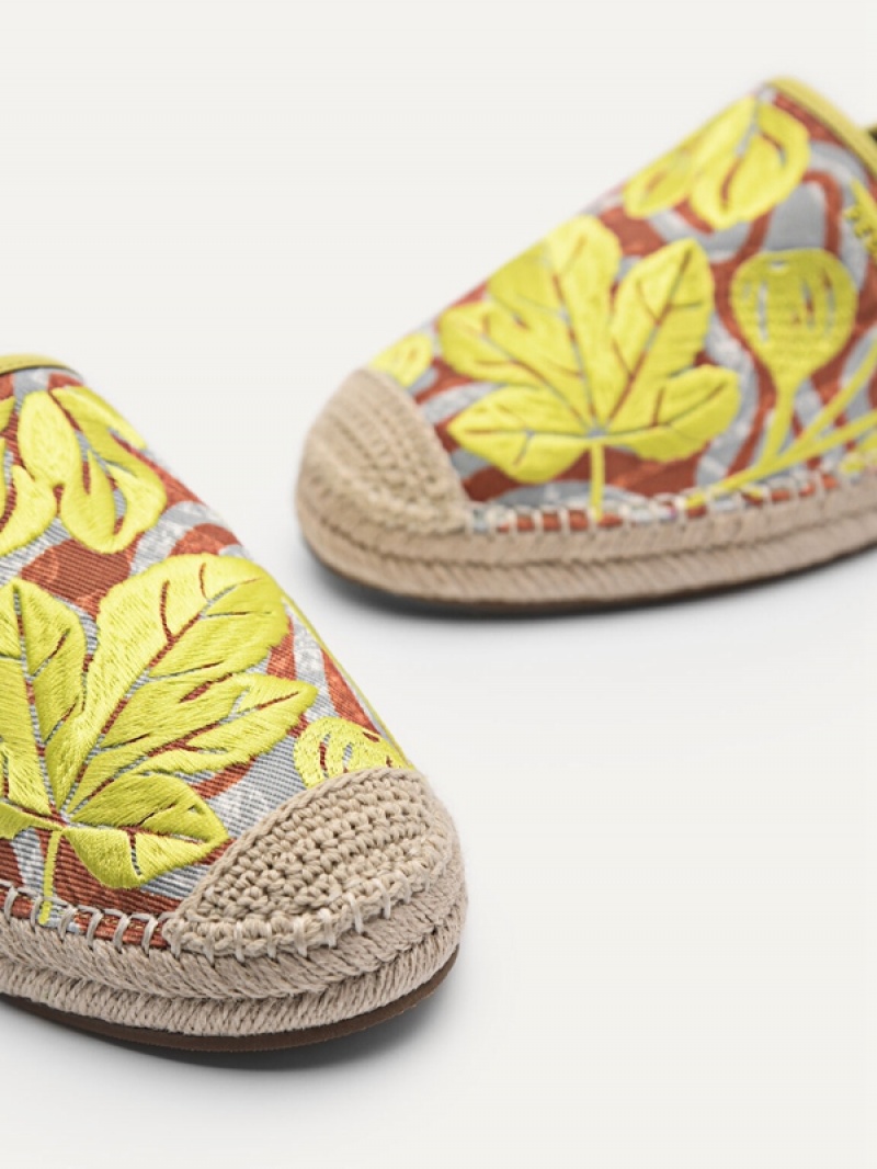 Yellow Women's Pedro Corrin Espadrilles | WXBYUL-328